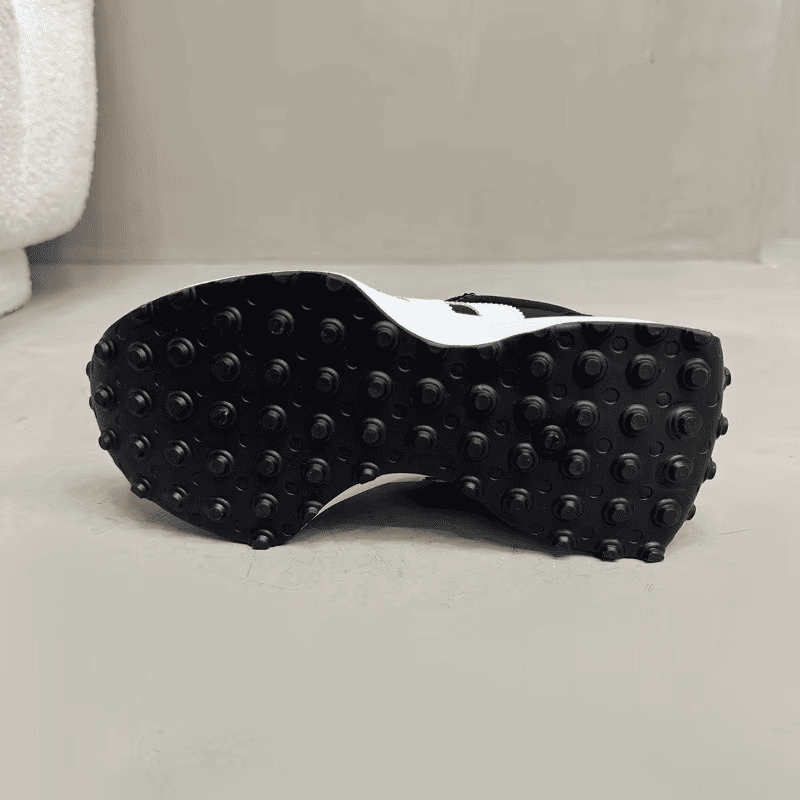 Women’s Orthopaedic Trainers OrthoLuxe – Comfort, Style & Real Relief for Your Feet + Free Insole